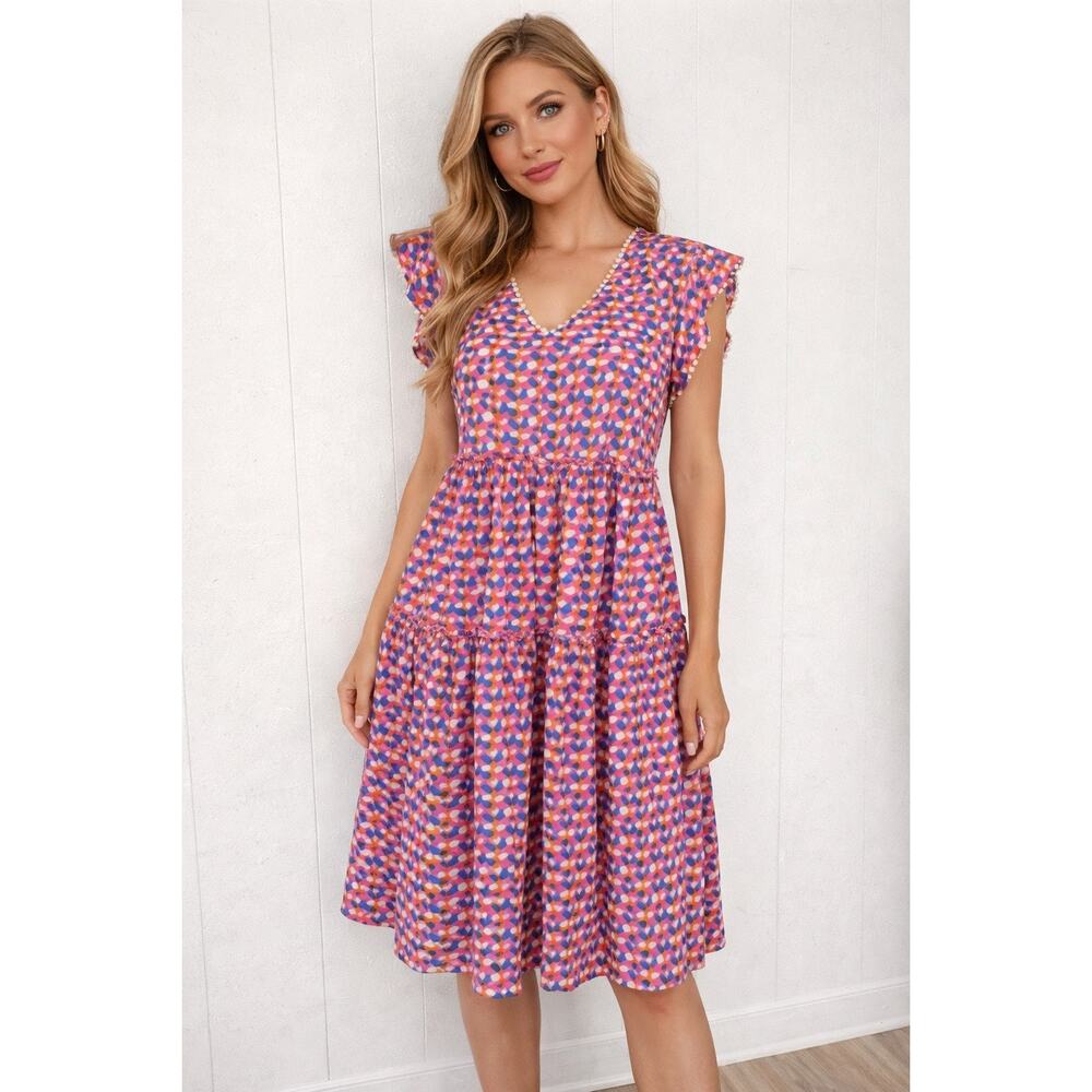 THML geometric print Tiered v-neck Dress with white trim, flutter sleeves Size M